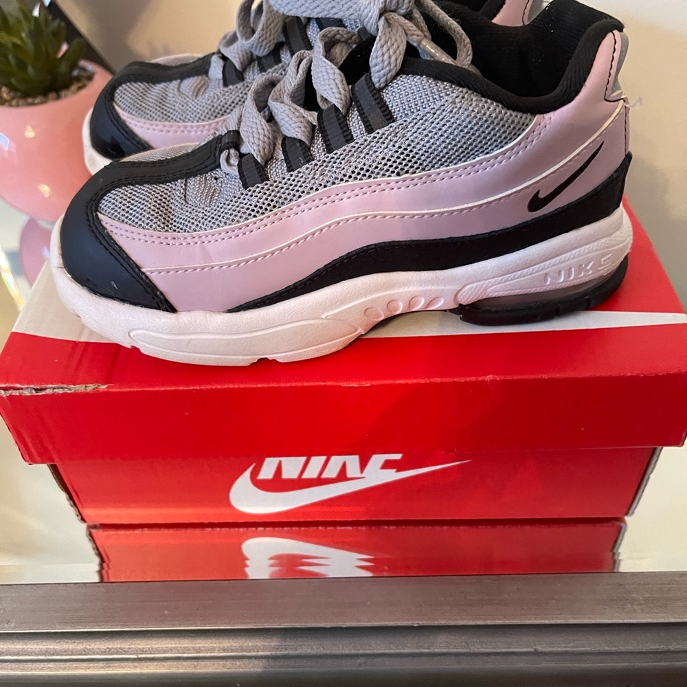 Used airmax - Picture 4 of 4